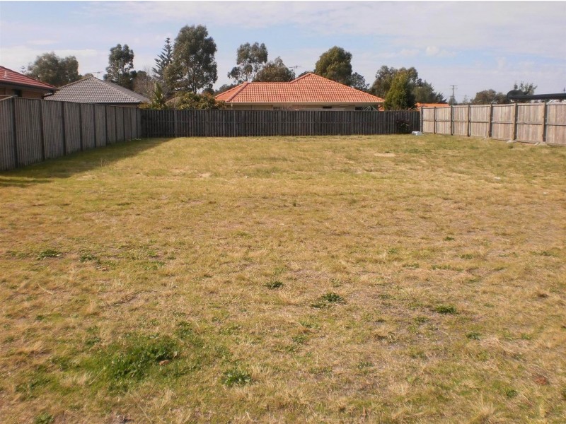 8 Stuarts Way, Tanilba Bay NSW 2319