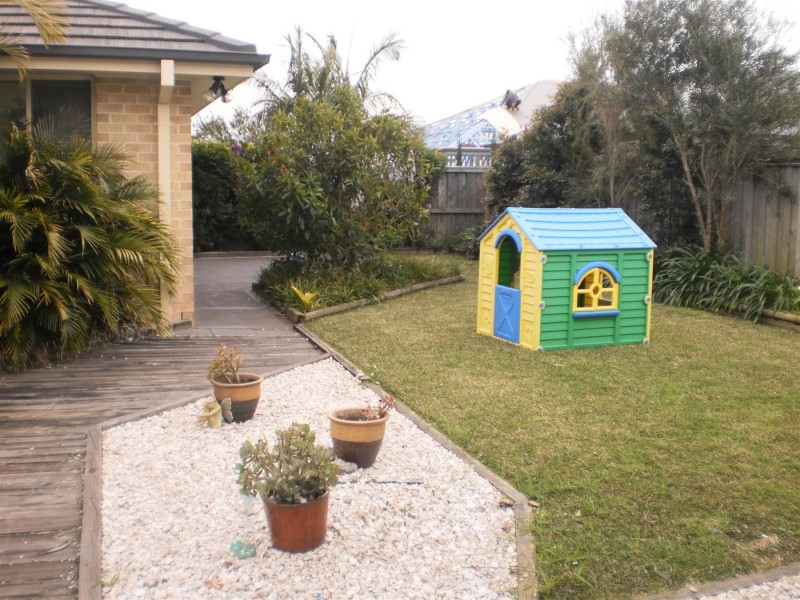 103 Diggers Drive, Tanilba Bay NSW 2319