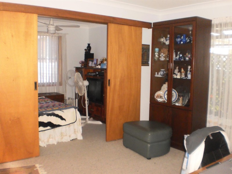 16 Avenue of the Allies, Tanilba Bay NSW 2319