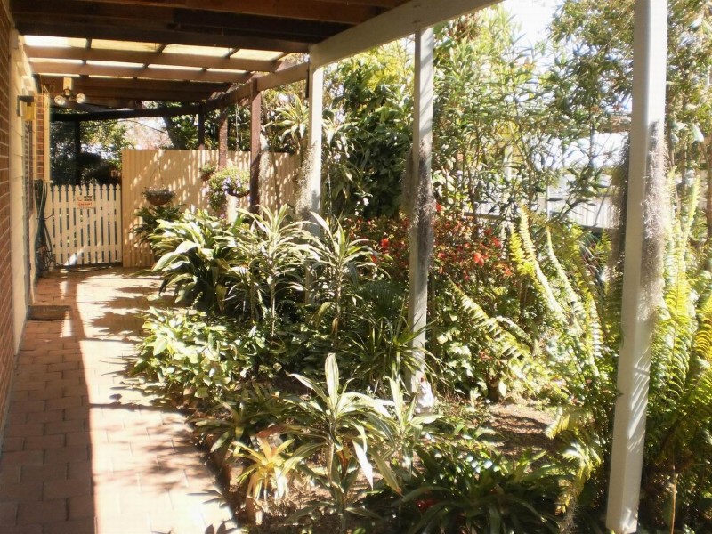 16 Avenue of the Allies, Tanilba Bay NSW 2319