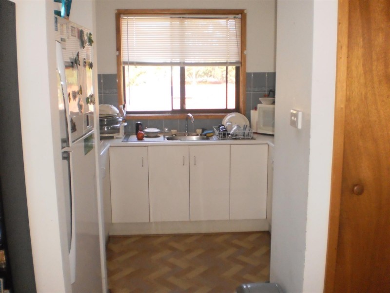 16 Avenue of the Allies, Tanilba Bay NSW 2319