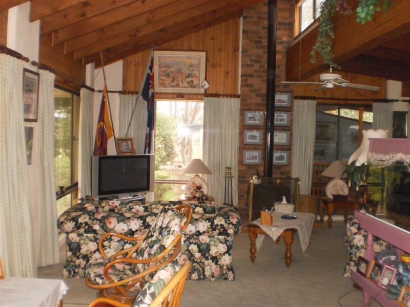 321 Lemon Tree Passage Rd, Salt Ash NSW 2318