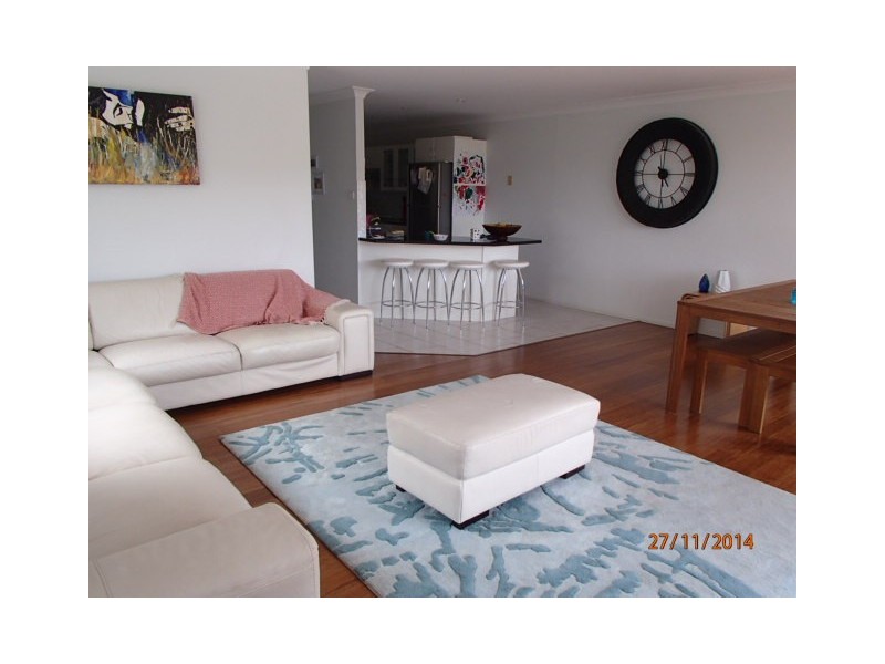 14 Wychewood Avenue, Mallabula NSW 2319