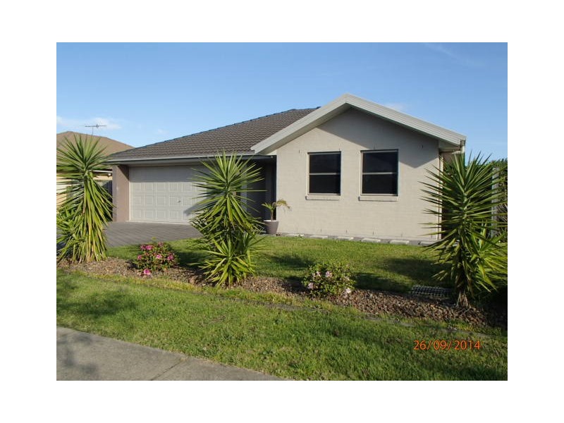 94 Pershing Place, Tanilba Bay NSW 2319