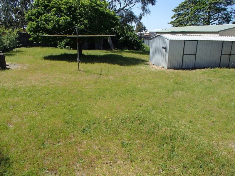 37 President Wilson Walk, Tanilba Bay NSW 2319