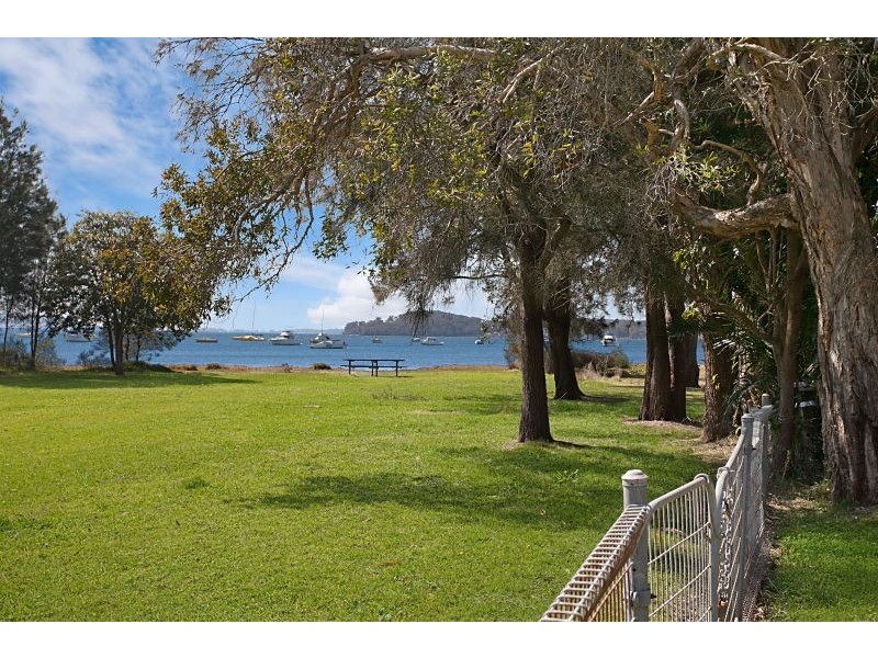 40 Tanilba Avenue, Tanilba Bay NSW 2319