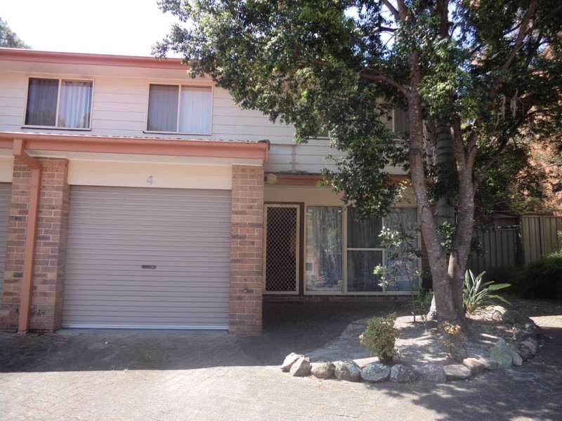 4/4a Blanch Street, Lemon Tree Passage NSW 2319