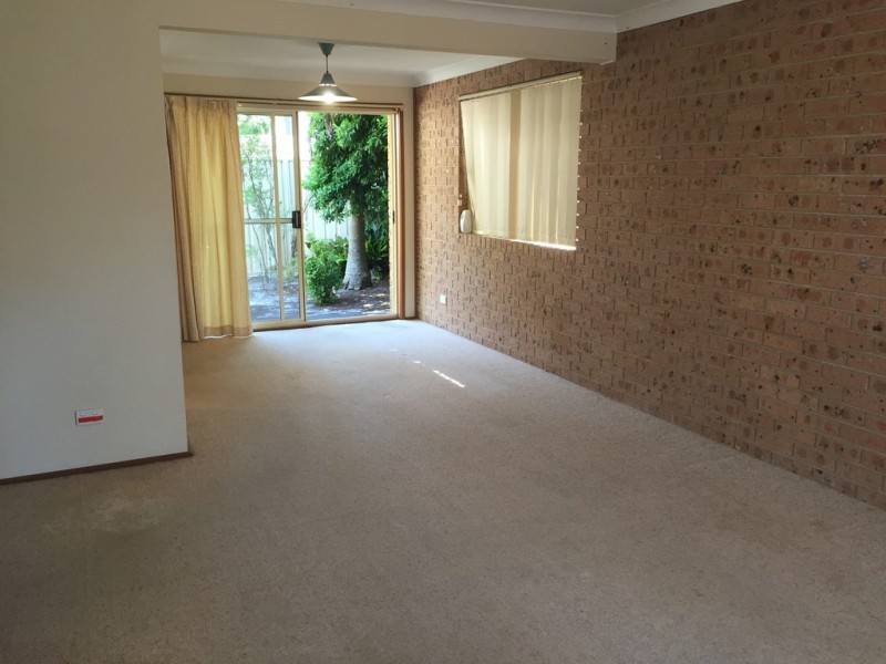 4/4a Blanch Street, Lemon Tree Passage NSW 2319