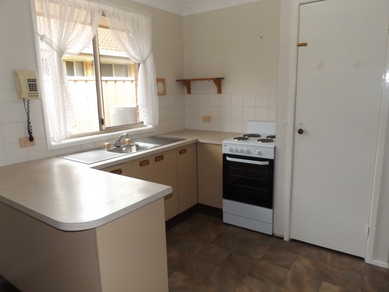 43 Poilus Parade, Tanilba Bay NSW 2319