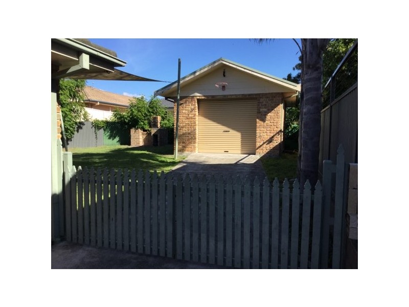 2/6 Johnson Parade, Lemon Tree Passage NSW 2319