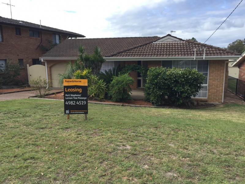 6 Dean Parade, Lemon Tree Passage NSW 2319