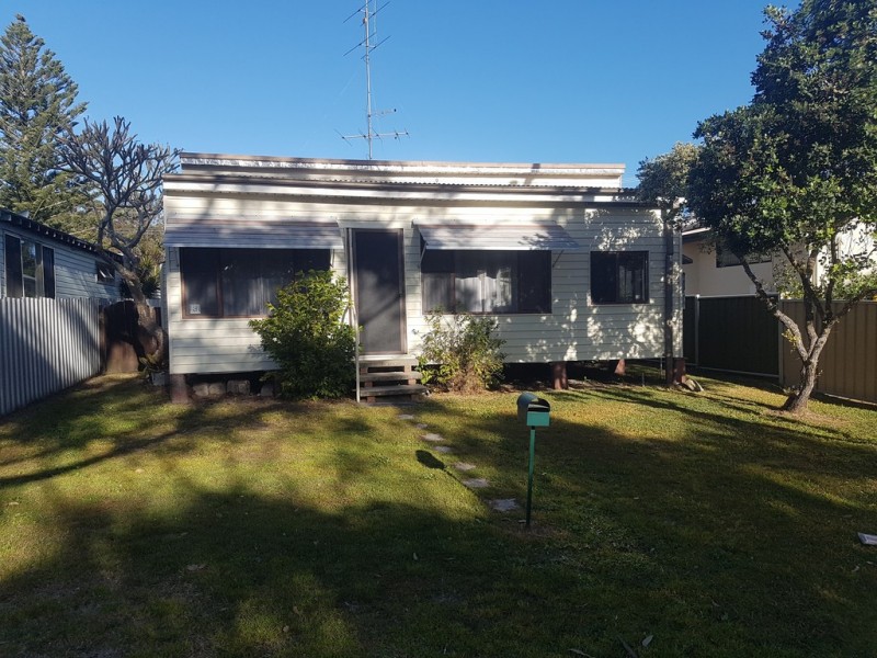 5 Tanilba Rd, Mallabula NSW 2319