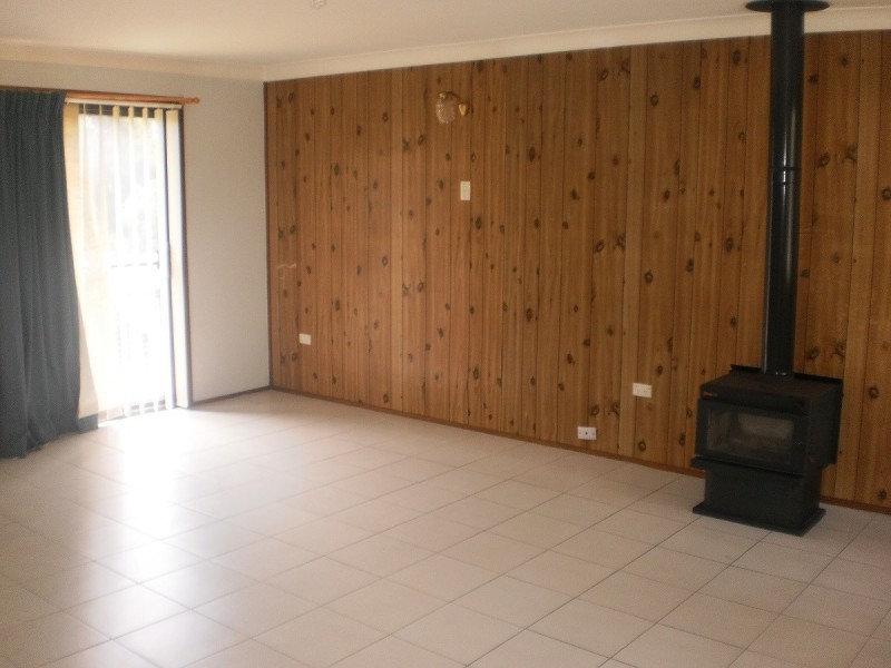 1/4 John Parade, Lemon Tree Passage NSW 2319