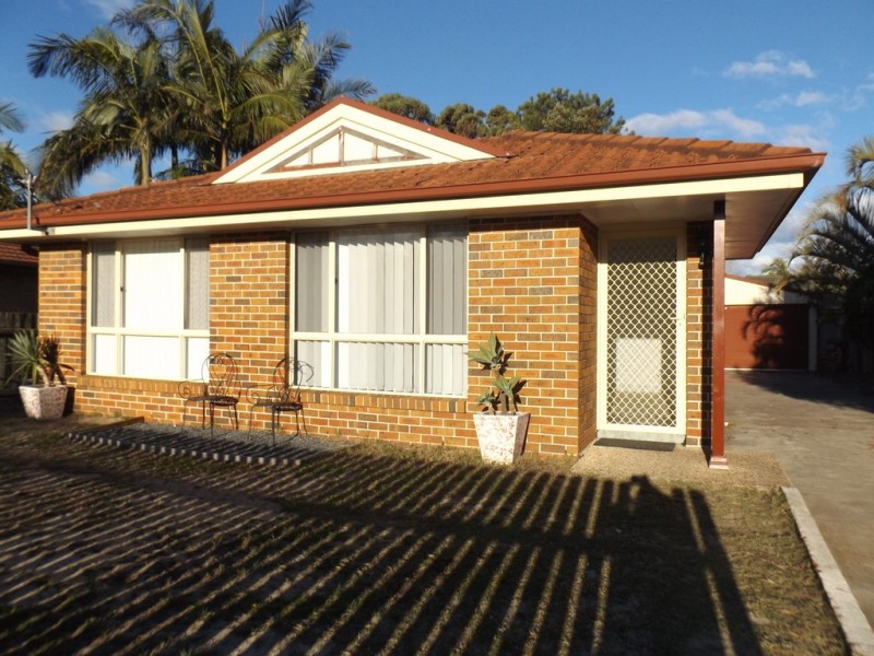 106 Tanilba Ave, Tanilba Bay NSW 2319