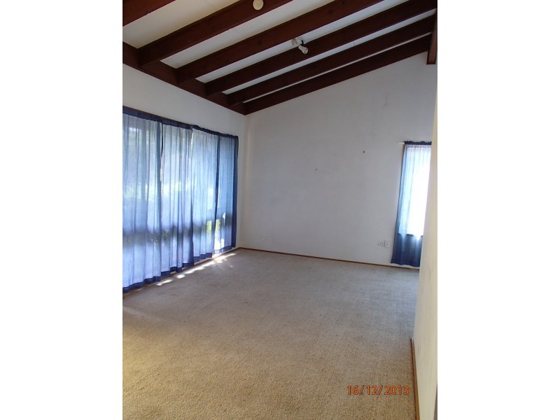 35 Poilus Parade, Tanilba Bay NSW 2319