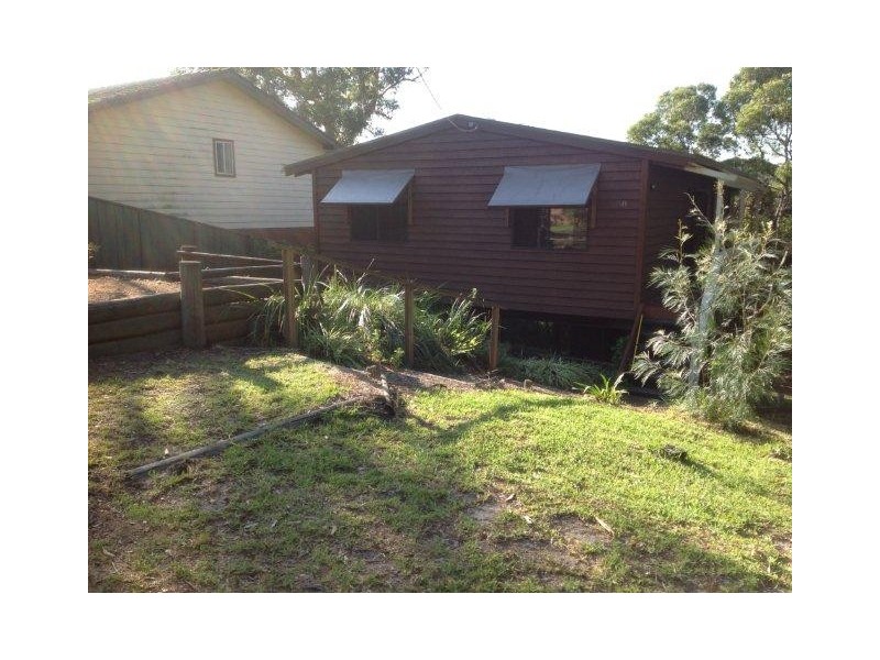 80 Gould Drive, Lemon Tree Passage NSW 2319