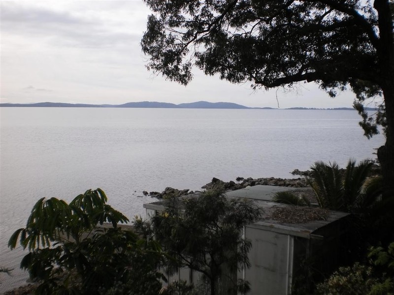 55 Caswell Crescent, Tanilba Bay NSW 2319