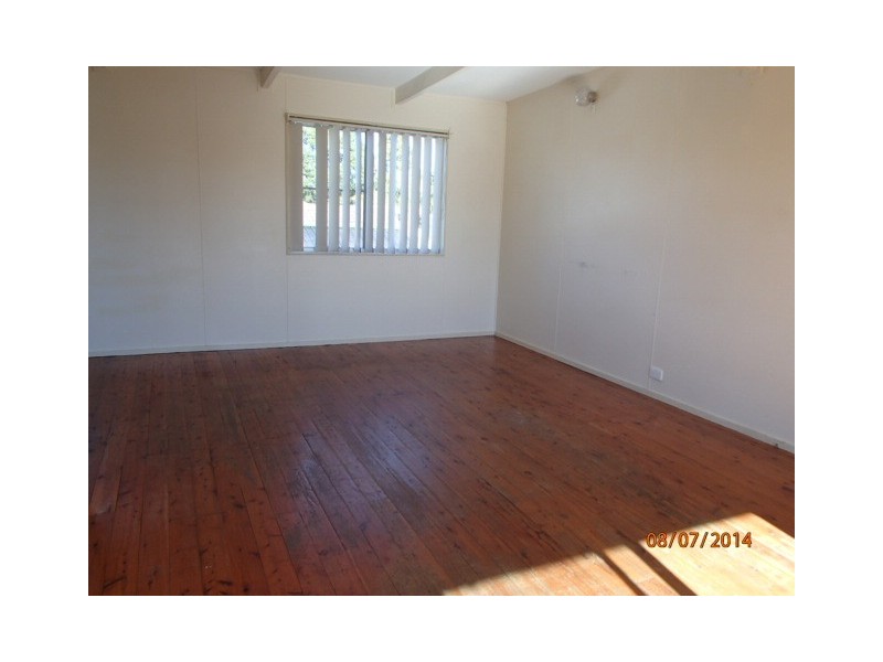 25 Wychewood Avenue, Mallabula NSW 2319