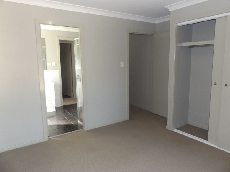 41 Broughton Circuit, Tanilba Bay NSW 2319