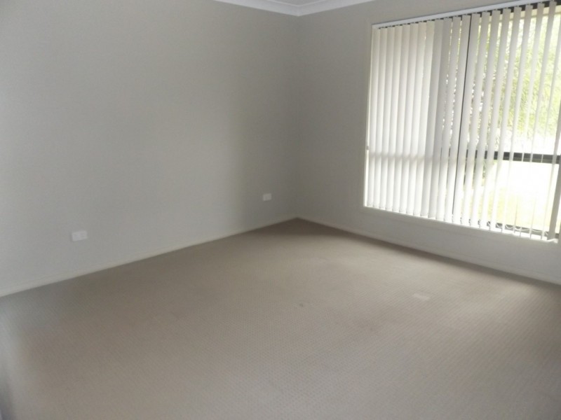 40 Brittania Drive, Tanilba Bay NSW 2319