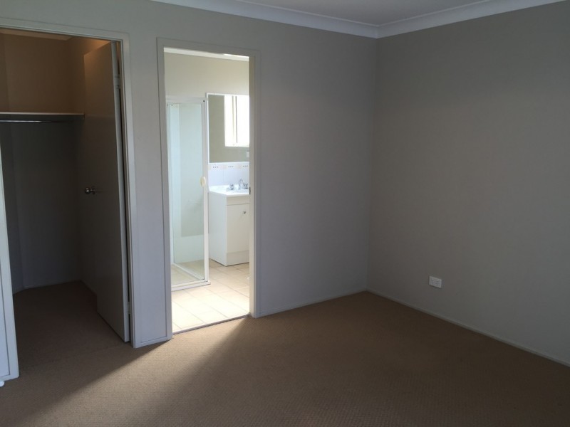 106 Clemenceau Crescent, Tanilba Bay NSW 2319