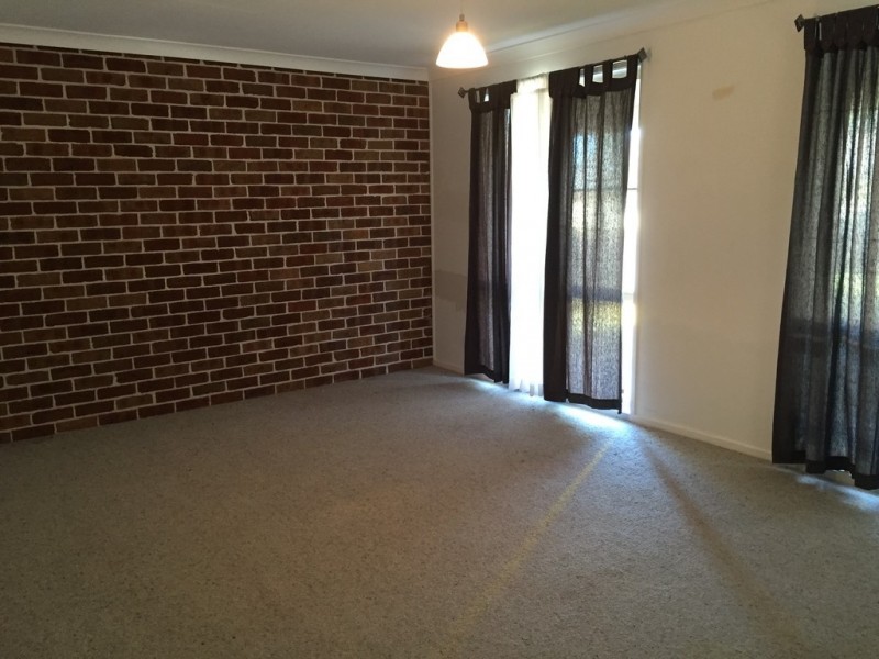 10 Cambridge Avenue, Lemon Tree Passage NSW 2319