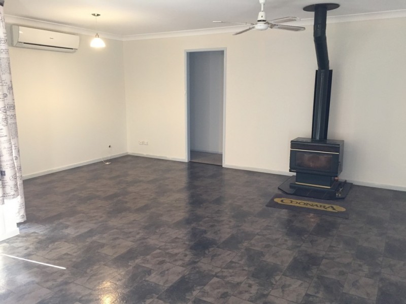 10 Cambridge Avenue, Lemon Tree Passage NSW 2319