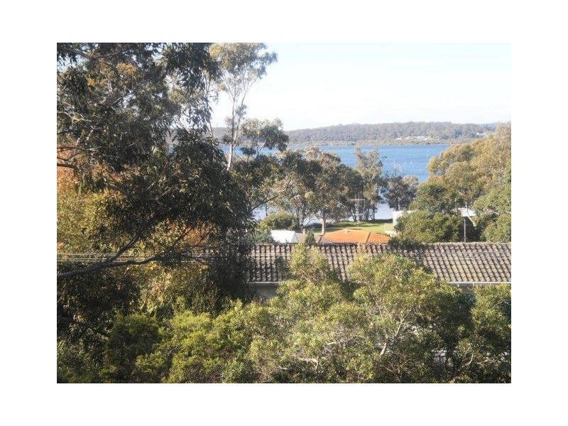 83 Francis Avenue, Lemon Tree Passage NSW 2319