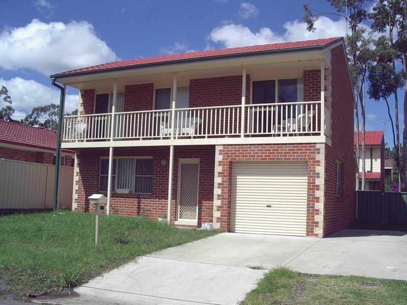 10 Hart Avenue, Mallabula NSW 2319