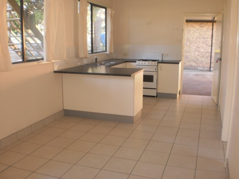 2/4 John Parade, Lemon Tree Passage NSW 2319