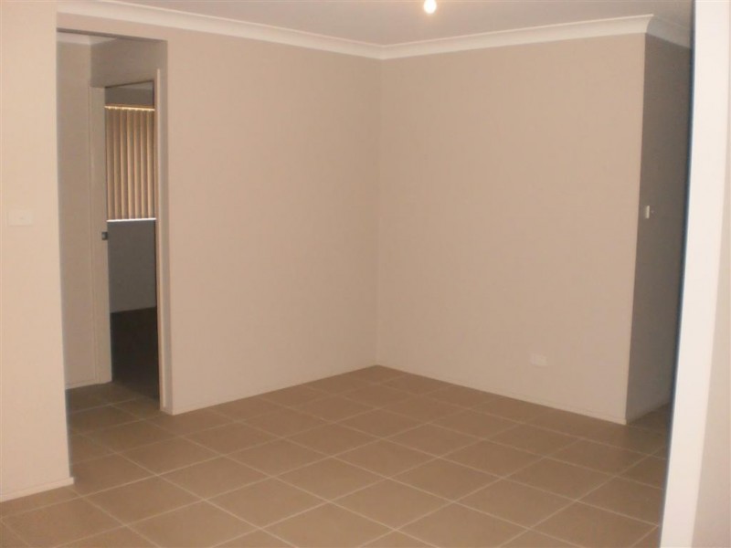 21 Upington Drive, East Maitland NSW 2323