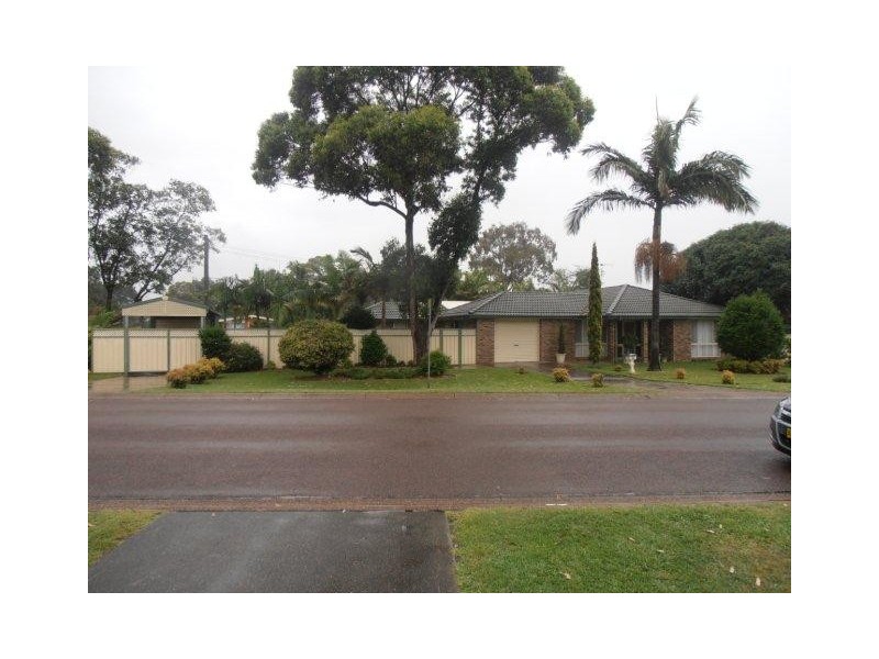 42 Poilus Parade, Tanilba Bay NSW 2319