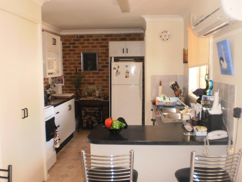 2 / 19 Beatty Boulevard, Tanilba Bay NSW 2319