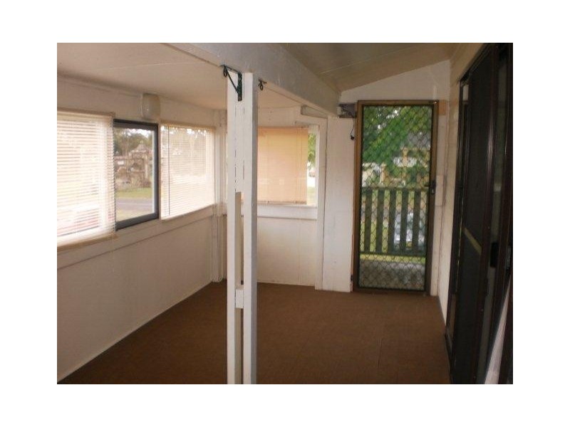 16 Avenue of the Allies, Tanilba Bay NSW 2319