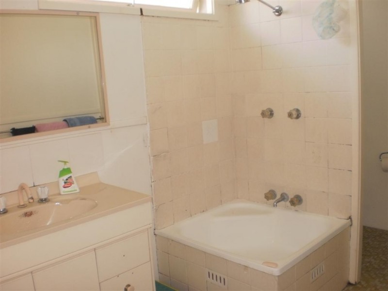 41 Francis Avenue, Lemon Tree Passage NSW 2319