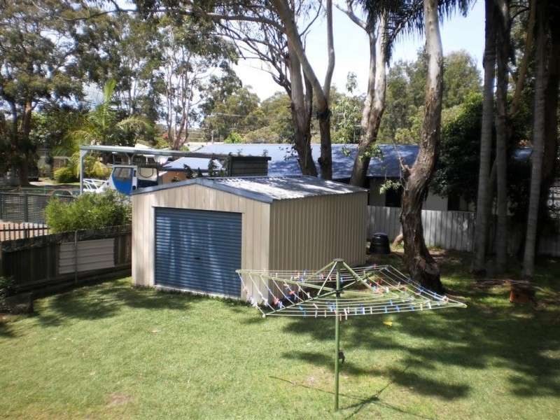 41 Francis Avenue, Lemon Tree Passage NSW 2319