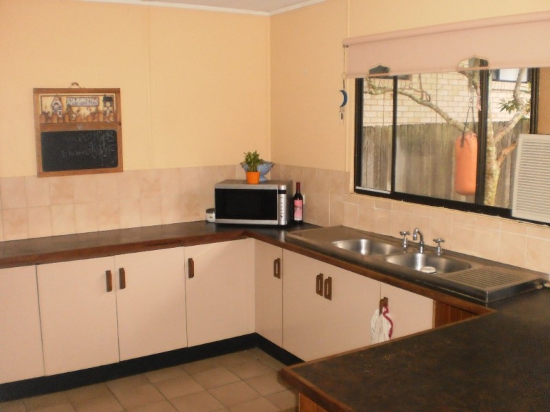 27 Boyd Avenue, Lemon Tree Passage NSW 2319