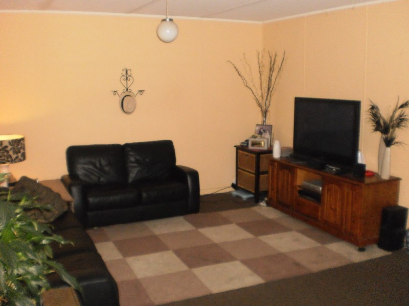 27 Boyd Avenue, Lemon Tree Passage NSW 2319
