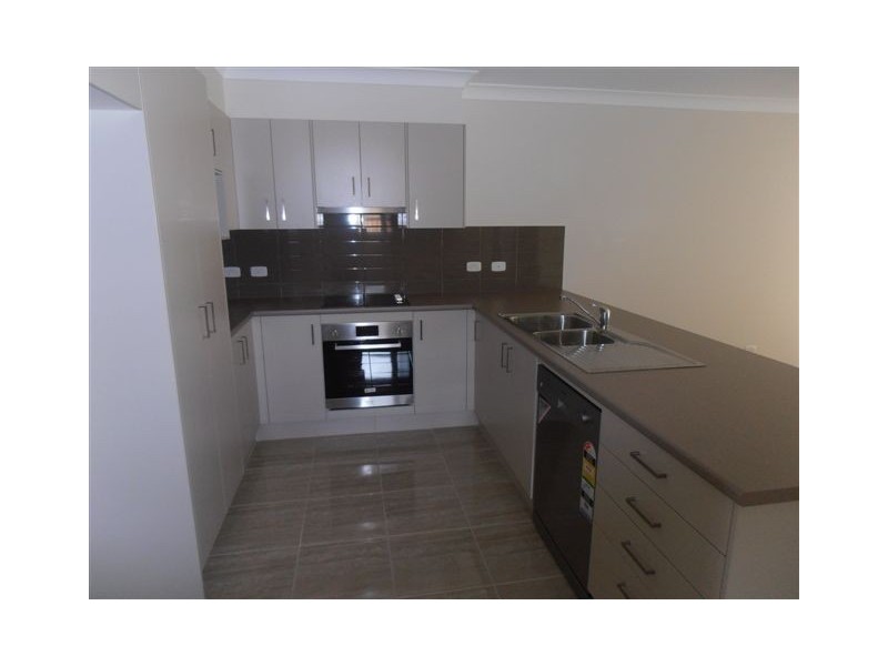 28 Brittania Drive, Tanilba Bay NSW 2319