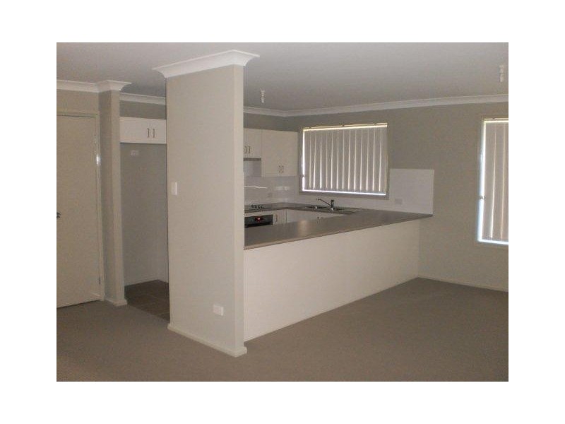 8 Nepean Way, Tanilba Bay NSW 2319