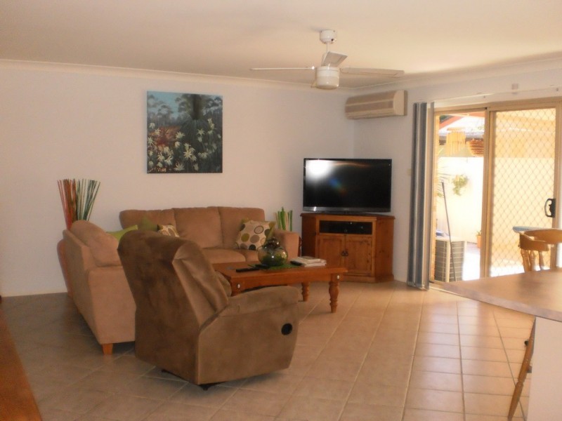 16 Paroa Avenue, Lemon Tree Passage NSW 2319