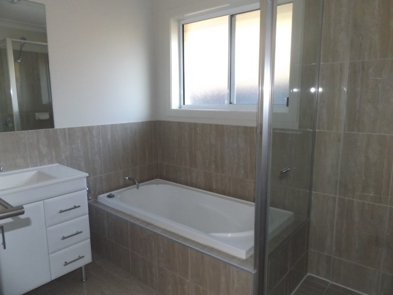 9 Garden Way, Tanilba Bay NSW 2319