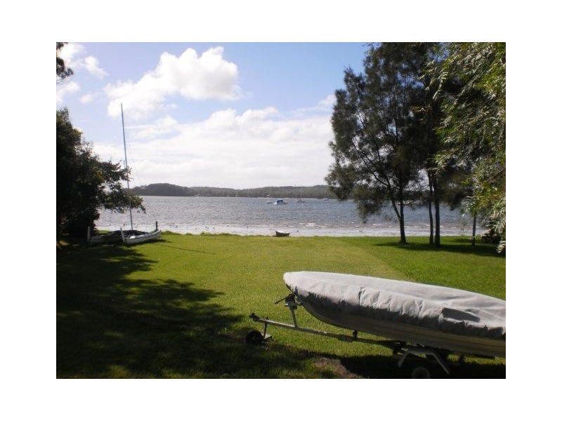 6A Tanilba Avenue, Tanilba Bay NSW 2319