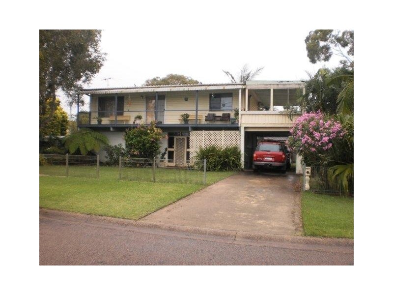 16 Stanley Street, Lemon Tree Passage NSW 2319