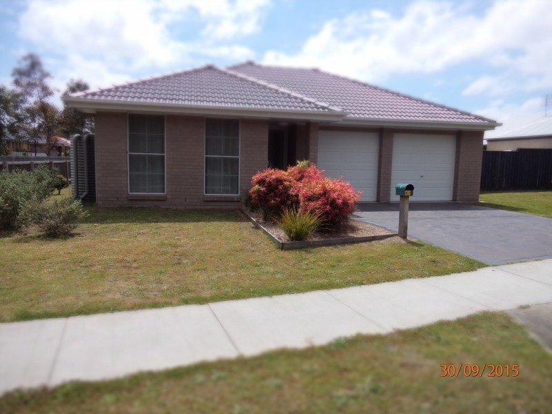 97 Pershing Place, Tanilba Bay NSW 2319