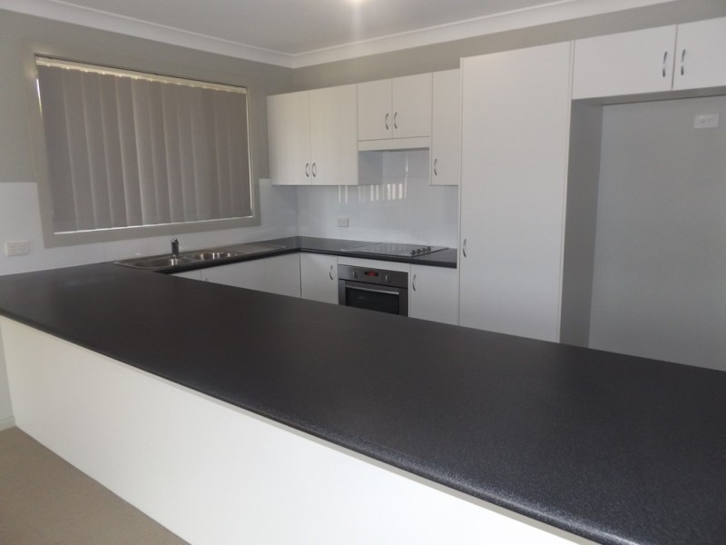 41 Broughton Circuit, Tanilba Bay NSW 2319