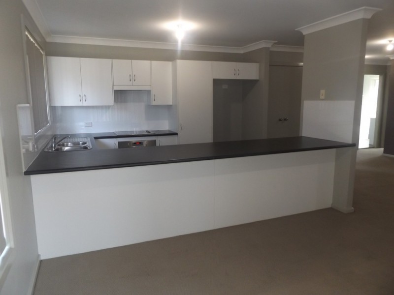 41 Broughton Circuit, Tanilba Bay NSW 2319