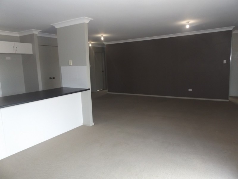 41 Broughton Circuit, Tanilba Bay NSW 2319