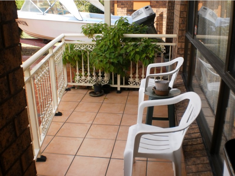 18 Northumberland Avenue, Lemon Tree Passage NSW 2319