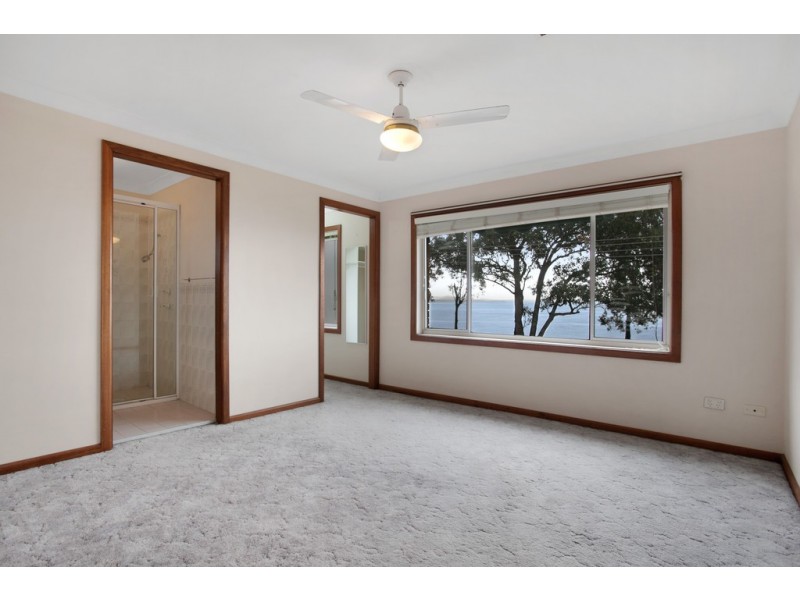 68 Peace Parade, Tanilba Bay NSW 2319